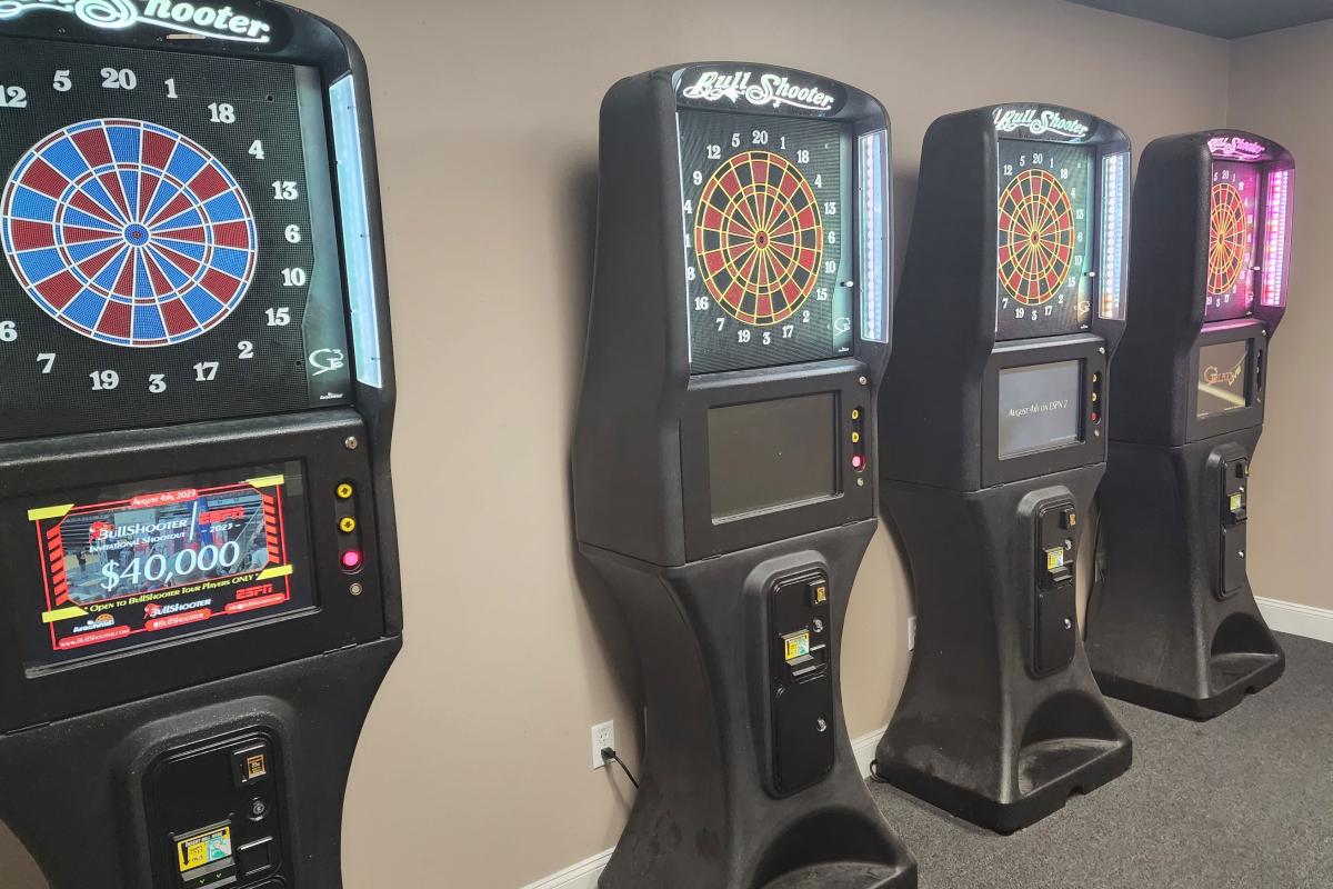Photo Gallery : Bison Billiards
